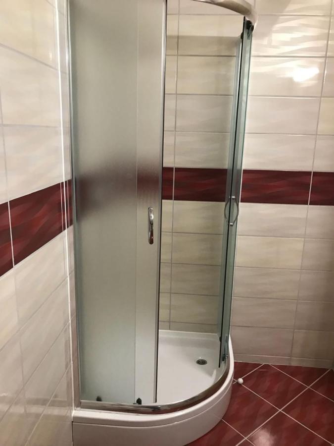 Sobe Zimmer Frei Pozega Eksteriør bilde